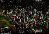 تداوم حضور پرشور کاشانی‌ها در محکومیت شهادت قائد شهید امت