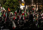 تداوم حضور پرشور کاشانی‌ها در محکومیت شهادت قائد شهید امت