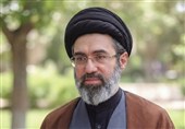 قائد الثورة الاسلامیة آیة الله السید مجتبى الخامنئی یصدر بیانا یعزی خلاله باستشهاد الدکتور علی لاریجانی