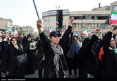 تشییع شهیدان لاریجانی، سلیمانی و دریادلان ناو دنا در تهران - 2