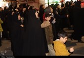 و مردمی که میدان دارند