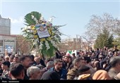 تشییع 3 لاله گلگون‌کفن در کردستان
