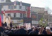تشییع 3 لاله گلگون‌کفن در کردستان