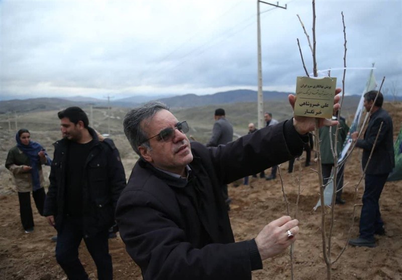 خراسان رضوی , روز درختکاری , مشهد مقدس , اخبار مشهد , استاندار خراسان رضوی , استانداری خراسان رضوی , خبرنگاران , رهبر انقلاب , شهید امام خامنه ای (ره) , 