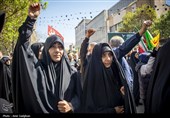 تشییع پیکر شهدای  ناوشکن دنا در شیراز