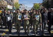 تشییع پیکر شهدای  ناوشکن دنا در شیراز