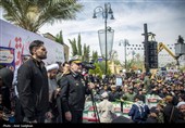 تشییع پیکر شهدای  ناوشکن دنا در شیراز