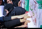 تشییع پیکر 12 شهید حملات آمریکایی صهیونی در تبریز