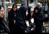 پیکر مطهر شهید ناوشکن دنا بر دستان مردم دیوشل تشییع شد