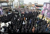 پیکر مطهر شهید ناوشکن دنا بر دستان مردم دیوشل تشییع شد