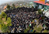 پیکر مطهر شهید ناوشکن دنا بر دستان مردم دیوشل تشییع شد