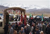 پیکر شهید ناو دنا در پای کوه پرصلابت دنا آرام گرفت + فیلم‌ و تصاویر