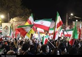 وداع با سال، بیعت با رهبر؛ میدان شهدا غرق در خشم و ارادت