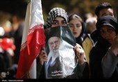وداع با سال، بیعت با رهبر؛ میدان شهدا غرق در خشم و ارادت