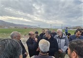 حضور مسئولان استانی در محل شهادت خانواده شهید بازگیر