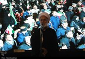 وداع با سال، بیعت با رهبر؛ میدان شهدا غرق در خشم و ارادت