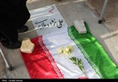 حال و هوای گلزار شهدای کرمان در پنجشنبه آخر سال