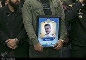 تشییع پیکر شهدای ناوشکن دنا در کرمانشاه