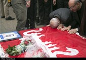 تشییع پیکر شهدای ناوشکن دنا در کرمانشاه
