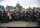 تشییع پیکر شهدای ناوشکن دنا در کرمانشاه