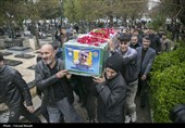 تشییع پیکر شهدای ناوشکن دنا در کرمانشاه