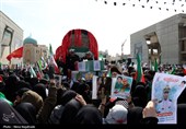 تشییع پیکر شهدای ناوشکن دنا در مشهد