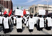 تشییع پیکر شهدای ناوشکن دنا در مشهد