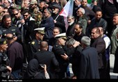 تشییع پیکر شهدای ناوشکن دنا در مشهد