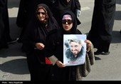تشییع پیکر شهدای ناوشکن دنا در مشهد