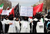 تشییع پیکر شهدای ناوشکن دنا در مشهد