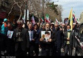تشییع پیکر شهدای ناوشکن دنا در مشهد