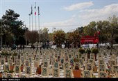 گلستان شهدا، میعادگاه عاشقان وطن در اولین لحظه سال نو
