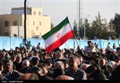 صفوف بهم فشرده نمازگزاران عید سعید فطر در مصلای بزرگ امام علی(ع) کرمان 1