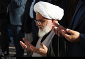 صفوف بهم فشرده نمازگزاران عید سعید فطر در مصلای بزرگ امام علی(ع) کرمان 1