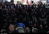 ادامه حضور شبانه بوشهری‌ها در خیابان‌ها و میادین اصلی شهر