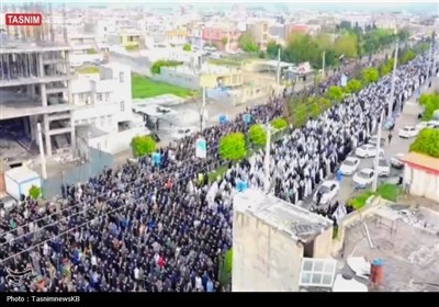 شکوه بندگی در دهدشت؛ صبح عید، صبح اتحاد