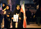 دهه نودی‌های خاش پای کار دفاع از وطن