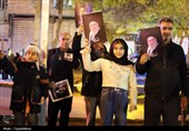 دهه نودی‌ها در تجمع شبانه کرمانشاه
