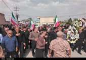 تشییع پیکر شهید رمضان محمدرضا باصولی در روستای دهقاید دشتستان