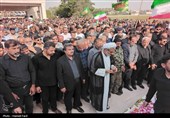 تشییع پیکر شهید رمضان محمدرضا باصولی در روستای دهقاید دشتستان