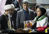 استقبال از سیده زهرا احمدی زاده بازیکن ملی فوتبال بانوان-لامرد