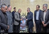 دیدار مسئولان با خانواده‌های شهدای جنگ رمضان