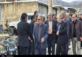 دیدار مسئولان با خانواده‌های شهدای جنگ رمضان