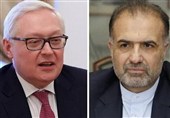 Iranian, Russian Diplomats Discuss Regional Issues