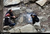 مسافران نوروزی در گنج نامه همدان