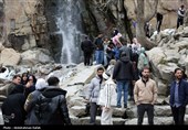 مسافران نوروزی در گنج نامه همدان