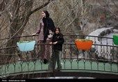 مسافران نوروزی در گنج نامه همدان