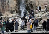 مسافران نوروزی در گنج نامه همدان