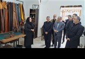 بازدید استاندار خراسان جنوبی از بازارچه نوروزی شهرداری‌ بیرجند