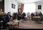 دیدار استاندار اردبیل با برخی از هنرمندان و شاعران استان
